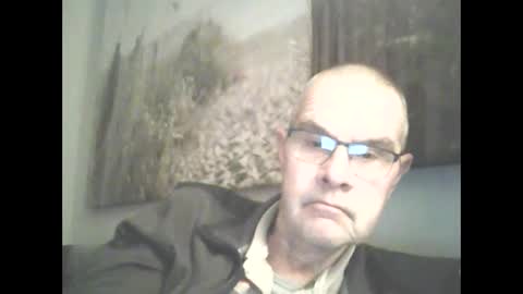 Snapshot of hamto65 chatting on January 2025 07:24:01 AM Prefer men 80 online show from January 2025 07:24:01 AM