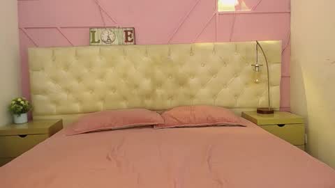 Snapshot of hamvanessa_hos chatting on March 2026 12:22:02 PM Hamvanessa online show from March 2026 12:22:02 PM