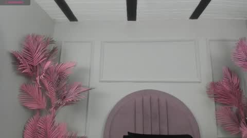 hanaahquinn online show from November 2025 11:21:02 AM