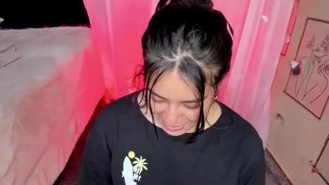 Hanah Montana Independent model online show from November 2025 01:22:01 PM