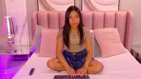 Snapshot of hanaluna chatting on January 2026 09:06:02 PM Hanna online show from January 2026 09:06:02 PM