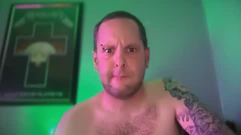 Snapshot of hand_banana_420 chatting on September 2025 02:02:01 AM hand_banana_420 online show from September 2025 02:02:01 AM