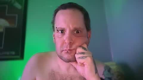 Snapshot of hand_banana_420 chatting on October 2025 12:11:02 AM hand_banana_420 online show from October 2025 12:11:02 AM