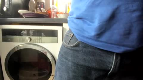 Snapshot of handncocknocum chatting on February 2025 11:36:01 AM handncocknocum online show from February 2025 11:36:01 AM