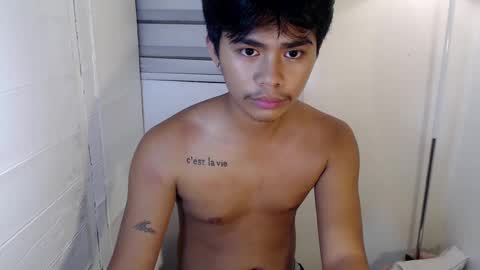 Snapshot of handsome_vanana chatting on February 2025 04:13:02 PM handsome_vanana online show from February 2025 04:13:02 PM