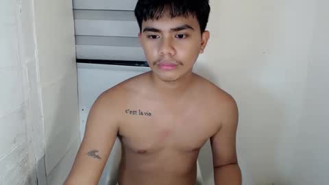 Snapshot of handsome_vanana chatting on February 2025 10:36:02 AM handsome_vanana online show from February 2025 10:36:02 AM