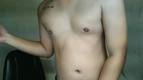 Snapshot of handsome_vanana chatting on January 2026 06:54:02 PM handsome_vanana online show from January 2026 06:54:02 PM