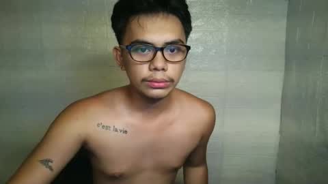 Snapshot of handsome_vanana chatting on February 2026 08:00:02 AM handsome_vanana online show from February 2026 08:00:02 AM