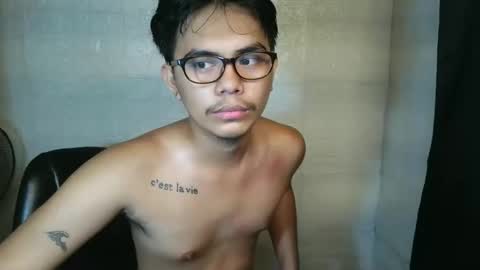 Snapshot of handsome_vanana chatting on March 2026 05:19:02 PM handsome_vanana online show from March 2026 05:19:02 PM