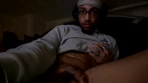 Snapshot of handsomehasen chatting on March 2026 01:43:02 AM handsomehasen online show from March 2026 01:43:02 AM