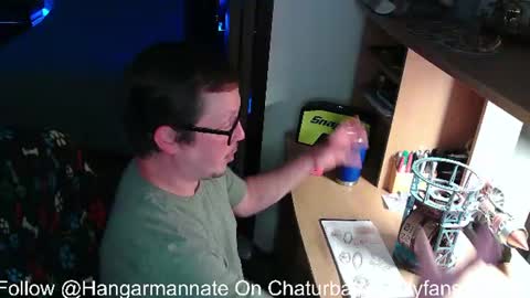 Snapshot of hangarmannate chatting on June 2026 01:21:01 AM Nate online show from June 2026 01:21:01 AM
