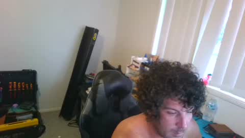 Snapshot of hango651740 chatting on February 2026 08:19:02 AM Hango aussie cut thick single online show from February 2026 08:19:02 AM