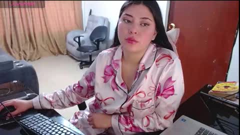 Snapshot of hanna__11_ chatting on November 2025 08:52:01 PM Hanna online show from November 2025 08:52:01 PM