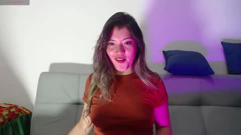 Hanna  online show from December 2025 12:08:01 AM