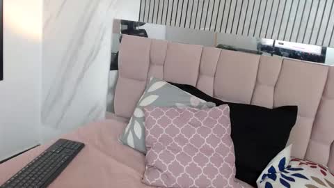 Hanna Palmer online show from November 2025 03:22:01 PM