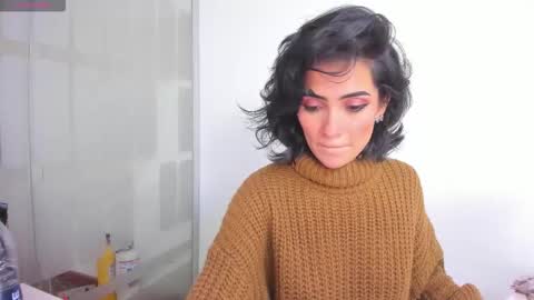 Sara online show from January 2026 07:39:01 PM