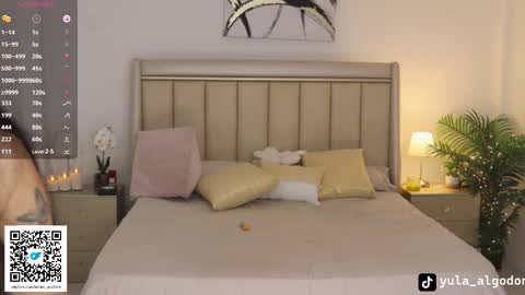 Snapshot of hanna_costtello chatting on February 2025 02:40:02 AM hanna_costtello online show from February 2025 02:40:02 AM