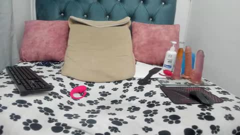 Snapshot of hanna_hornyx20 chatting on December 2025 12:39:02 AM hanna_hornyx20 online show from December 2025 12:39:02 AM