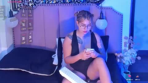 Hanna online show from February 2025 04:01:02 PM