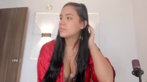 Snapshot of hanna_risso chatting on June 2026 06:20:02 PM HANNA online show from June 2026 06:20:02 PM