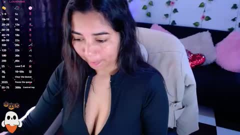 hannaagt online show from October 2025 04:20:02 PM