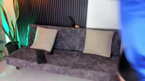 Sara online show from September 2025 04:29:02 PM