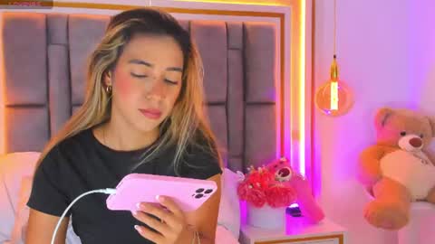 Eliana online show from July 2026 11:28:01 PM
