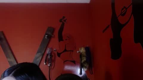 Hanna online show from March 2025 12:12:01 PM