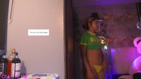 Snapshot of hannachris chatting on June 2026 01:47:02 AM Hanna online show from June 2026 01:47:02 AM