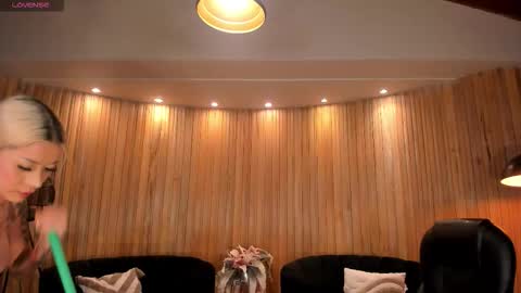  Hanna Connor  online show from February 2026 11:45:01 PM