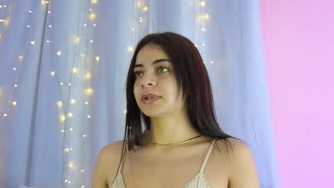 hannacruzsj online show from October 2025 08:30:02 PM