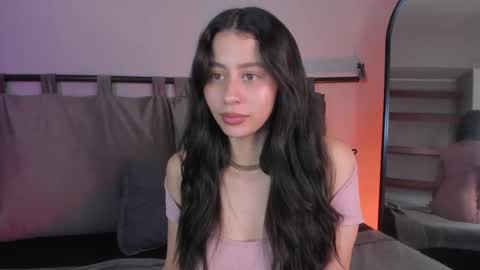 Hannah online show from January 2025 01:05:02 AM