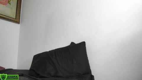 Snapshot of hannah_whitee_ chatting on May 2026 09:24:02 PM Hannah online show from May 2026 09:24:02 PM
