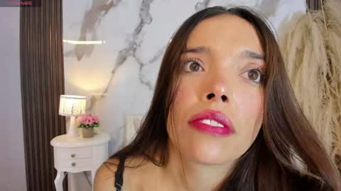 Snapshot of hannahill69 chatting on April 2026 04:59:01 AM Hannahill69 online show from April 2026 04:59:01 AM