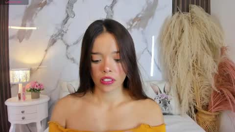 Snapshot of hannahill69 chatting on April 2026 04:50:01 AM Hannahill69 online show from April 2026 04:50:01 AM