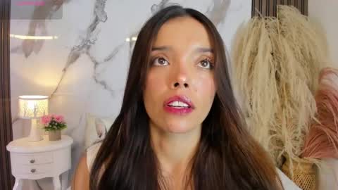Snapshot of hannahill69 chatting on May 2026 05:14:01 AM Hannahill69 online show from May 2026 05:14:01 AM