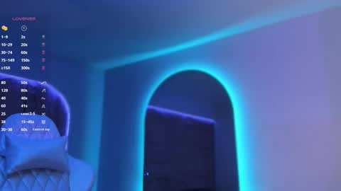 hannahmonttgomery  Help me reach 100 Hands up online show from February 2026 04:40:01 PM