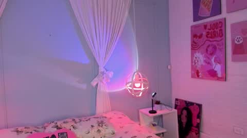 Hannah online show from October 2025 12:17:02 PM