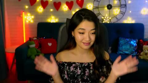 hannarosie online show from February 2025 08:44:01 PM