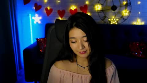 hannarosie online show from March 2025 07:11:02 PM