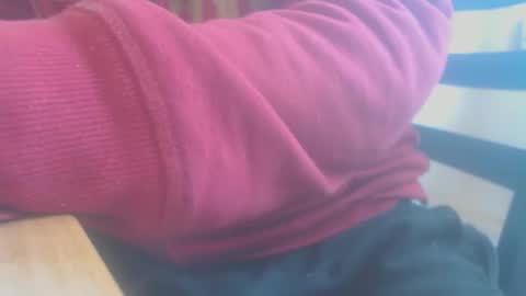 hannes_k online show from December 2025 10:53:01 AM