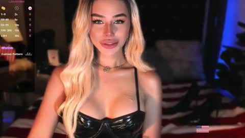 hanny113826 online show from October 2025 02:00:02 AM