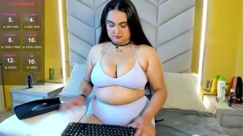 Snapshot of hanny_thomson chatting on July 2026 07:58:01 AM Hanny online show from July 2026 07:58:01 AM