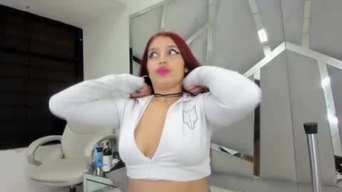 hanny_watson online show from February 2025 04:35:01 PM