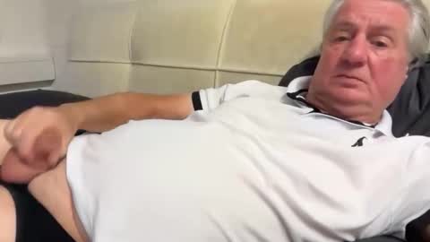 Snapshot of hans66760 chatting on October 2025 06:30:01 PM hans66760 online show from October 2025 06:30:01 PM