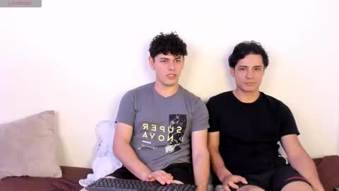 Snapshot of hans_andres17 chatting on February 2026 01:12:01 AM hans and andres online show from February 2026 01:12:01 AM