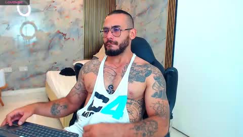 hanz_col online show from February 2025 03:02:02 AM