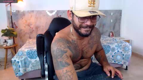 hanz_col online show from January 2026 03:38:01 PM