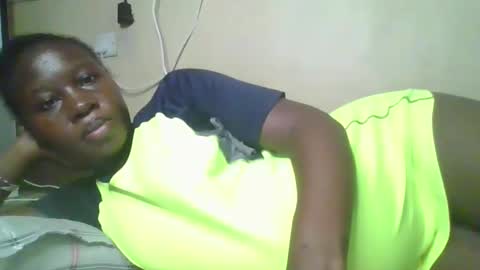 happy_dimple online show from December 2025 08:16:02 PM