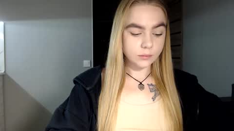 Snapshot of happy_fox_ chatting on January 2025 08:54:01 PM happy_fox_ online show from January 2025 08:54:01 PM